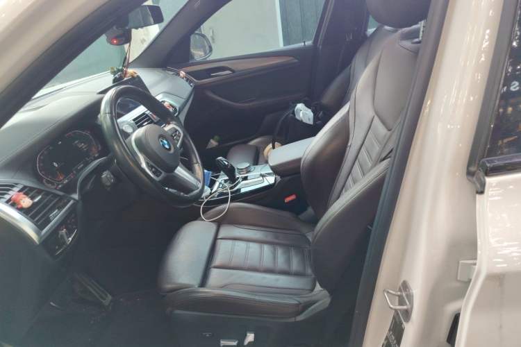 Used BMW X4 2020 xDrive25i M Sport Package Left Front Seat