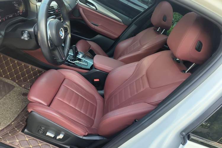 Used BMW X4 2020 xDrive30i M Sport Package Left Front Seat