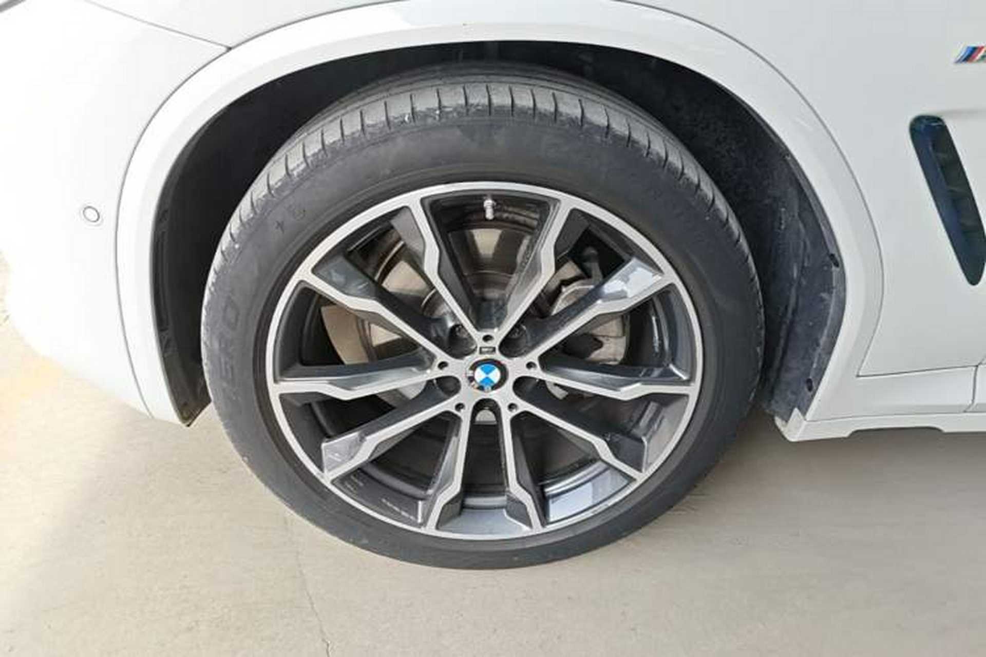 Used BMW X4 2020 xDrive30i M Sport Package Left Front Wheel Hub