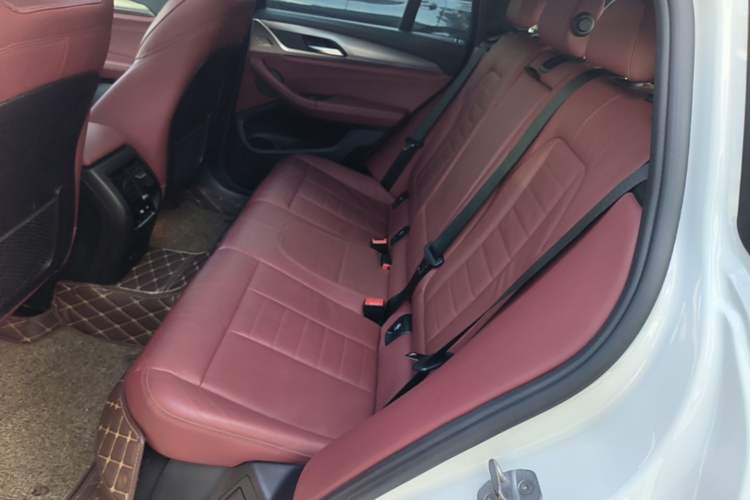 Used BMW X4 2020 xDrive30i M Sport Package Left Rear Seat