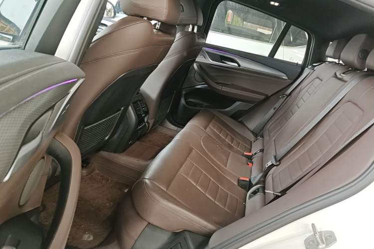 Used BMW X4 2020 xDrive30i M Sport Package Left Rear Seat