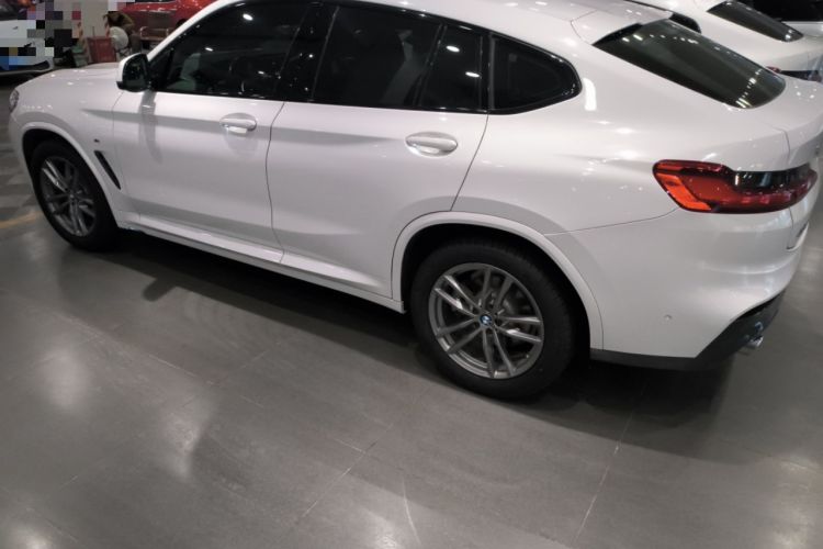 Used BMW X4 2020 xDrive25i M Sport Package Left Side