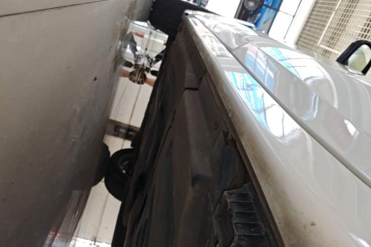 Used BMW X4 2020 xDrive25i M Sport Package Left Side Sill
