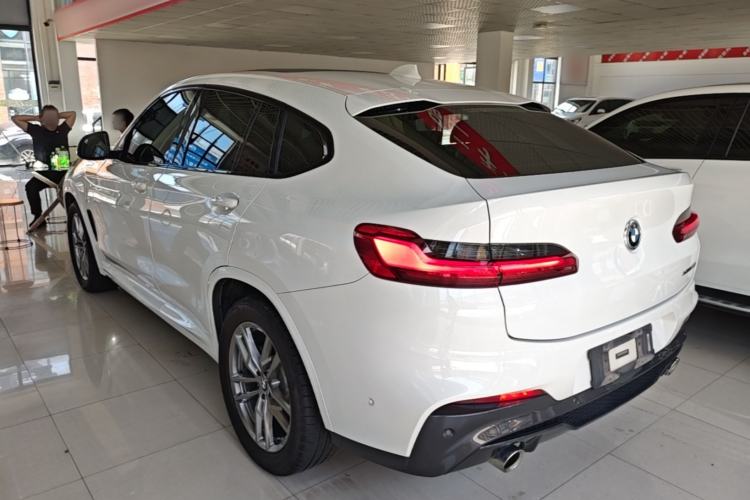 Used BMW X4 2020 xDrive25i M Sport Package Rear Left 45 Deg