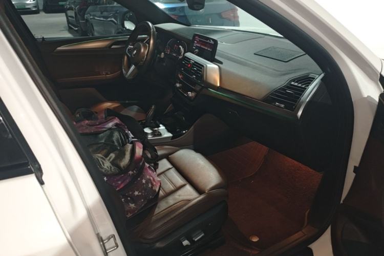Used BMW X4 2020 xDrive25i M Sport Package Right Front Seat