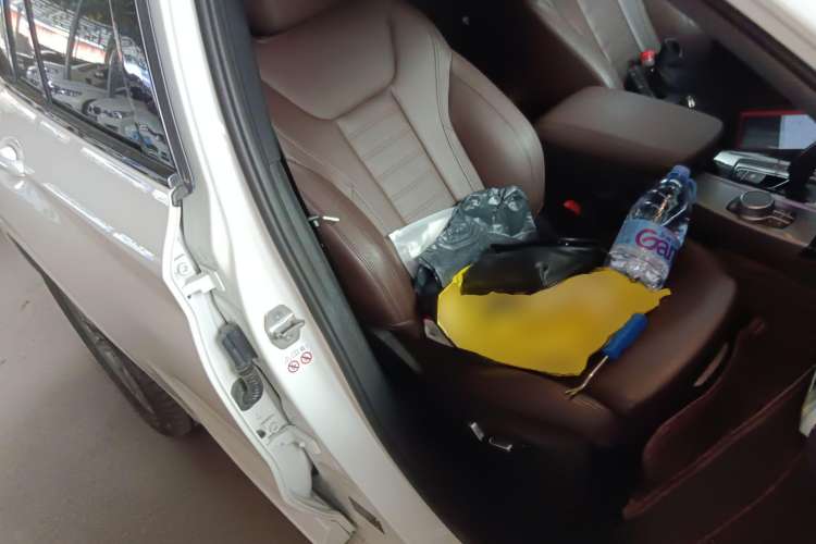 Used BMW X4 2020 xDrive25i M Sport Package Right Front Seat