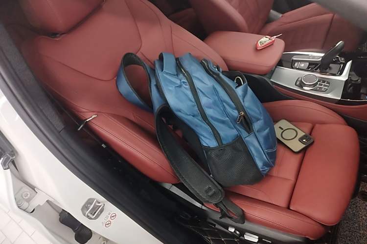 Used BMW X4 2020 xDrive25i M Sport Package Right Front Seat