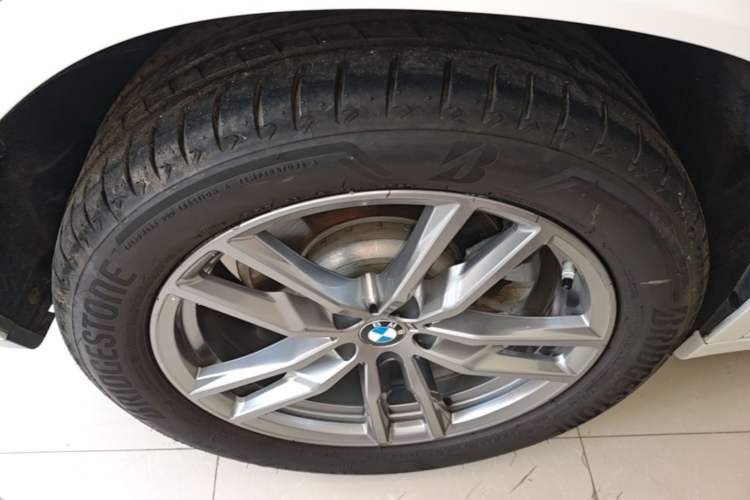Used BMW X4 2020 xDrive25i M Sport Package Right Rear Wheel Hub