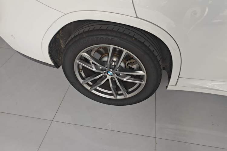 Used BMW X4 2020 xDrive25i M Sport Package Right Rear Wheel Hub