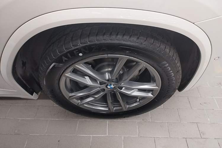Used BMW X4 2020 xDrive25i M Sport Package Right Rear Wheel Hub