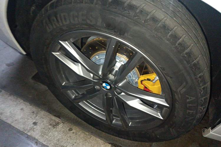 Used BMW X4 2020 xDrive25i M Sport Package Right Rear Wheel Hub