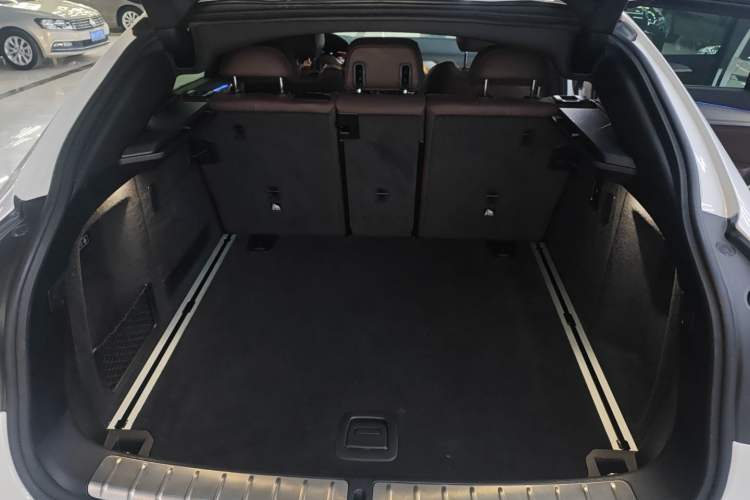 Used BMW X4 2020 xDrive25i M Sport Package Trunk