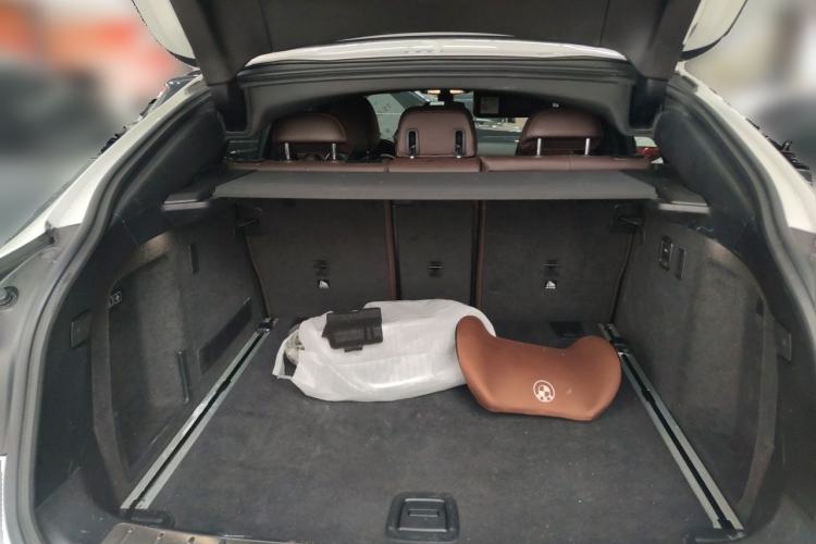 Used BMW X4 2020 xDrive25i M Sport Package Trunk
