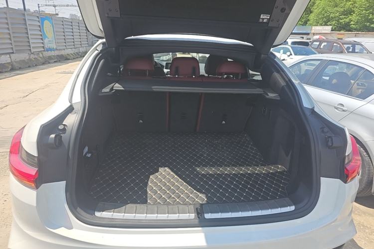 Used BMW X4 2020 xDrive25i M Sport Package Trunk