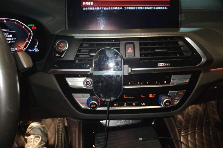 Used BMW X4 2021 Restyled xDrive 25i M Sport Package Audio And AC Panel