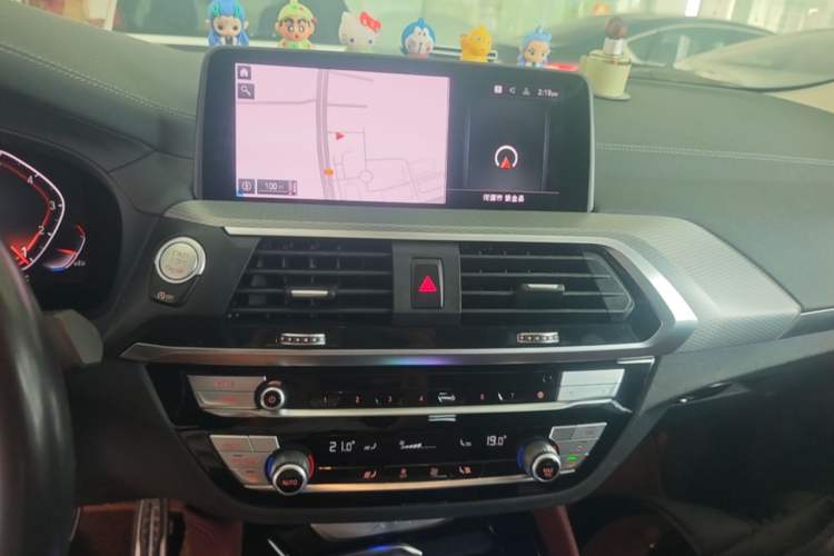 Used BMW X4 2021 xDrive 25i M Sport Package Audio And AC Panel