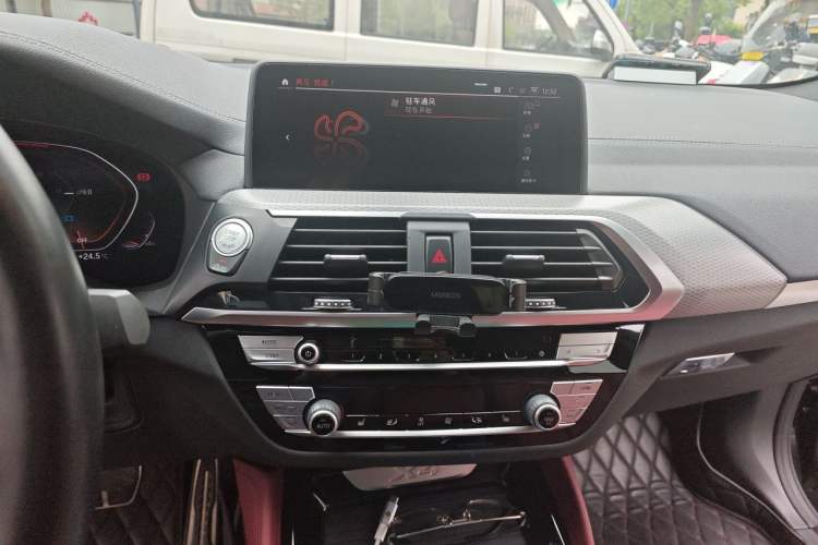 Used BMW X4 2021 xDrive 30i M Sport Night Edition package Audio And AC Panel