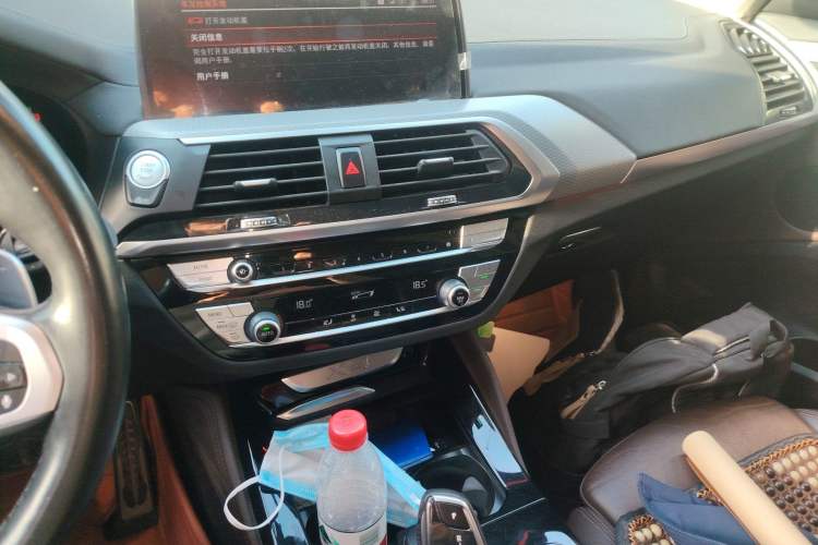 Used BMW X4 2021 Restyled xDrive 25i M Sport Package Audio And AC Panel
