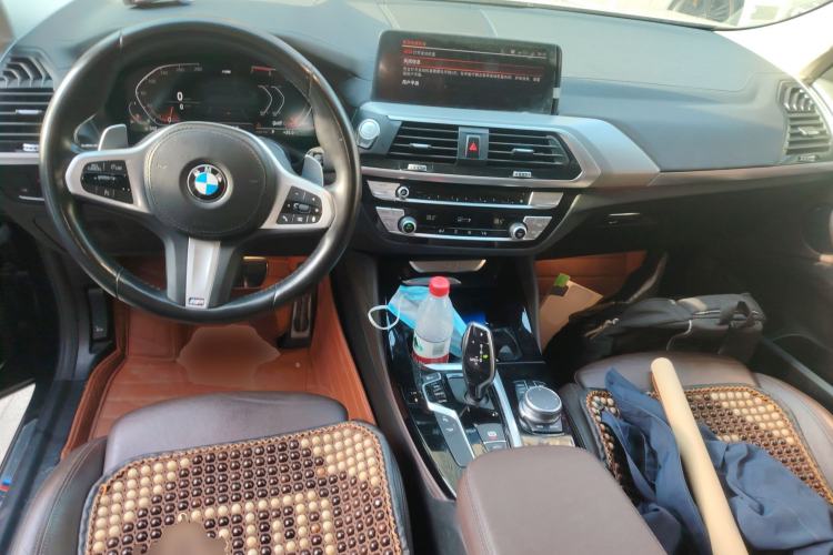 Used BMW X4 2021 Restyled xDrive 25i M Sport Package Center Console