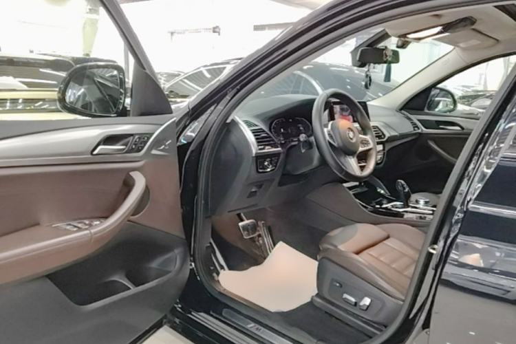 Used BMW X4 2021 xDrive 25i M Sport Package Driver Seat
