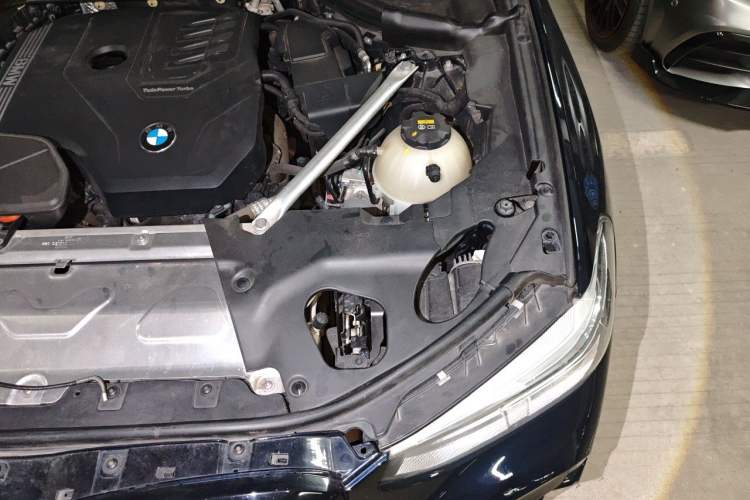 Used BMW X4 2021 xDrive 25i M Sport Package Engine Bay Left