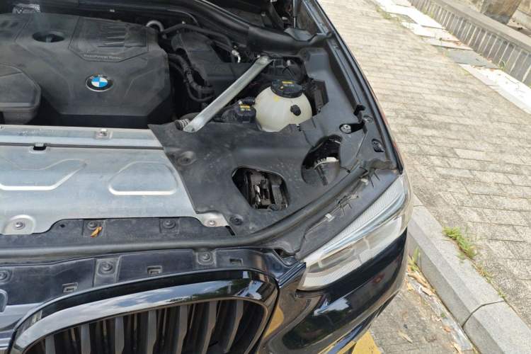 Used BMW X4 2021 Restyled xDrive 30i M Sport Night Edition Package Engine Bay Left