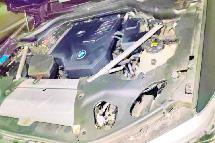 Used BMW X4 2021 xDrive 25i M Sport Package Engine Bay Left