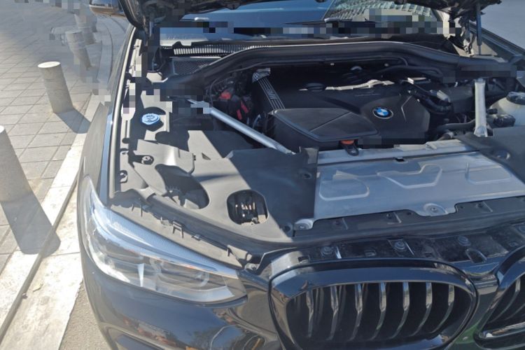 Used BMW X4 2021 xDrive 30i M Sport Night Edition package Engine Bay Right