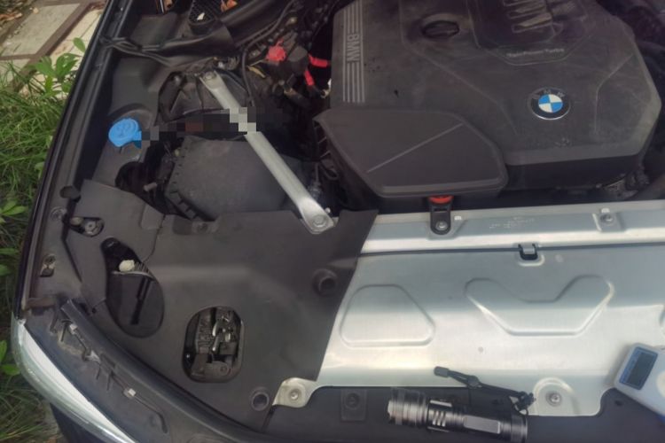 Used BMW X4 2021 xDrive 25i M Sport Night Edition package Engine Bay Right