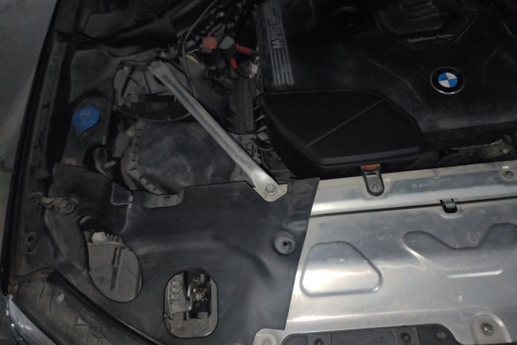 Used BMW X4 2021 xDrive 25i M Sport Package Engine Bay Right