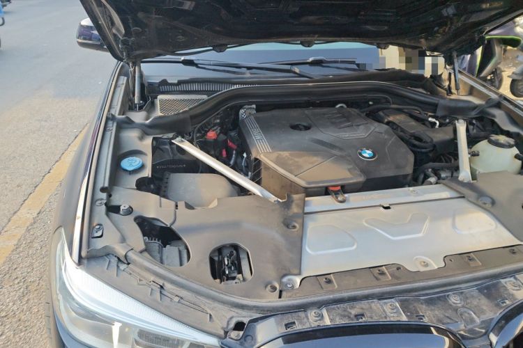 Used BMW X4 2021 xDrive 25i M Sport Night Edition package Engine Bay Right