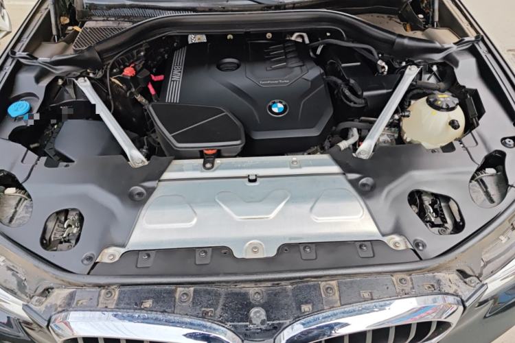 Used BMW X4 2021 xDrive 25i M Sport Package Engine Bay