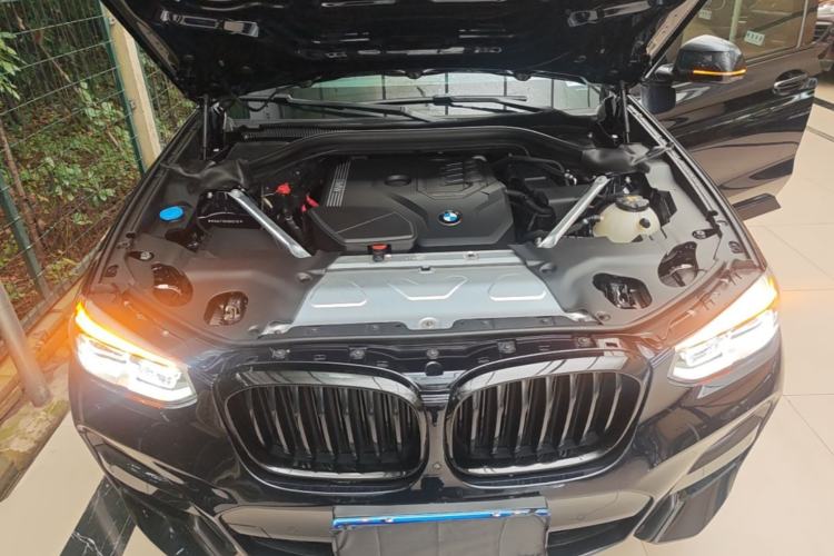Used BMW X4 2021 Restyled xDrive 25i M Sport Night Edition Package Engine Bay