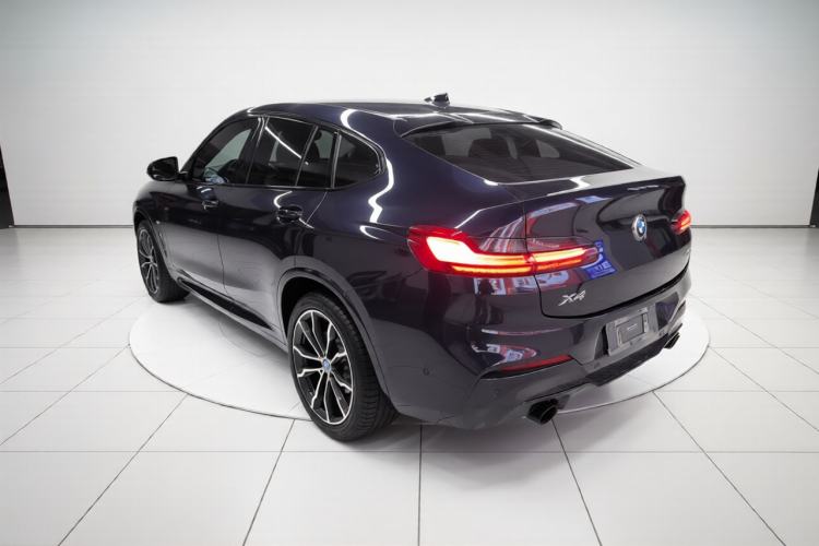 Used BMW X4 2021 xDrive 25i M Sport Night Edition package Exterior 2