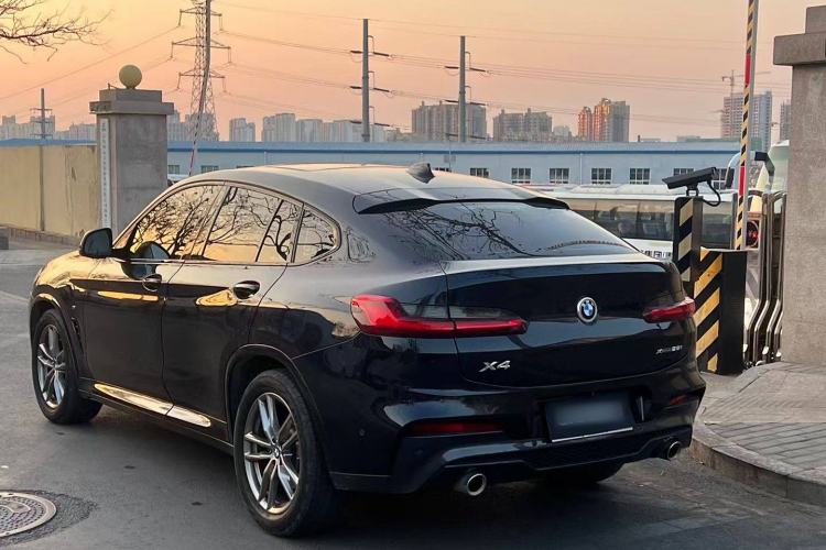 Used BMW X4 2021 xDrive 25i M Sport Package Exterior 3