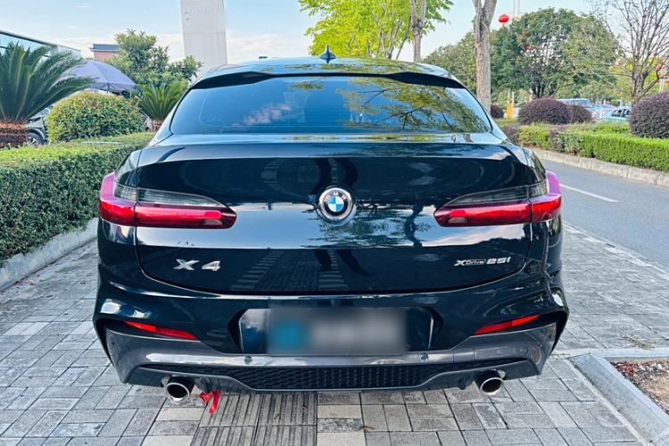 Used BMW X4 2021 xDrive 25i M Sport Package Exterior 4