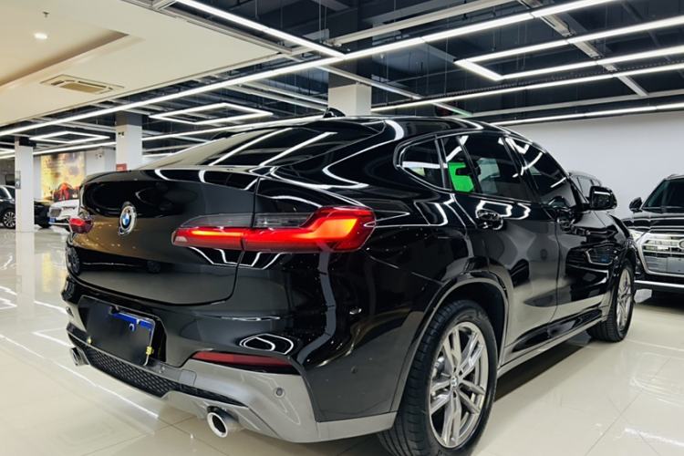 Used BMW X4 2021 xDrive 25i M Sport Package Exterior 6