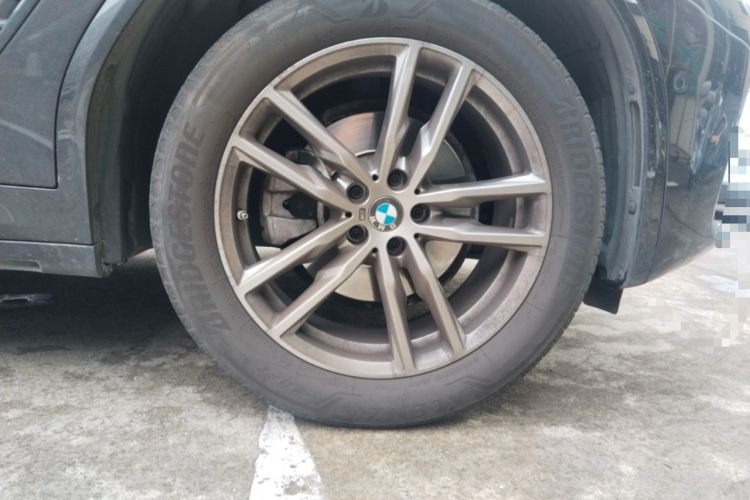 Used BMW X4 2021 xDrive 25i M Sport Package Exterior 7