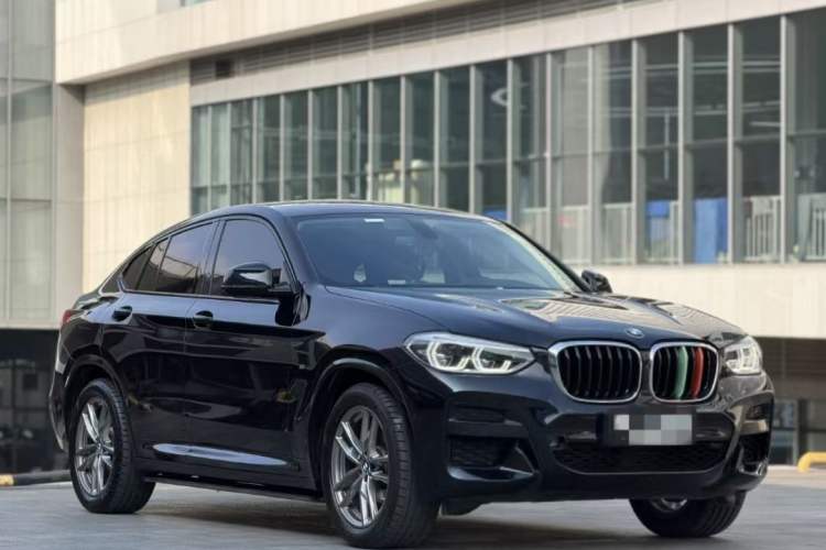 Used BMW X4 2021 xDrive 25i M Sport Package Exterior 9