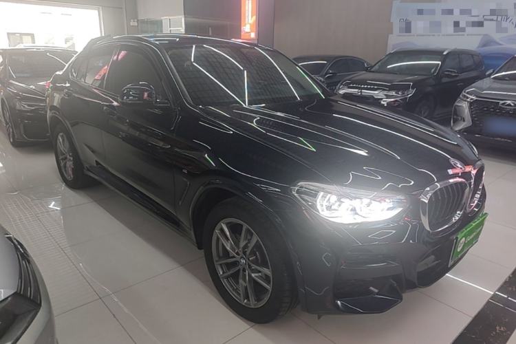 Used BMW X4 2021 Restyled xDrive 25i M Sport Package Front Right 45 Deg