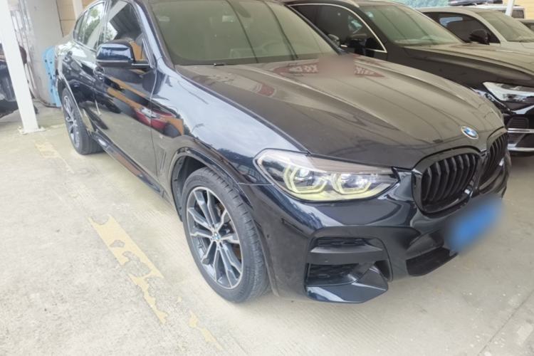Used BMW X4 2021 xDrive 25i M Sport Night Edition package Front Right 45 Deg