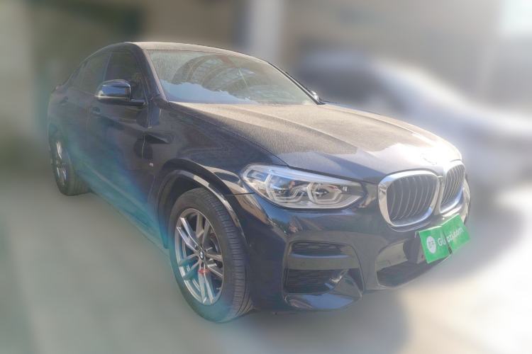 Used BMW X4 2021 Restyled xDrive 25i M Sport Package Front Right 45 Deg