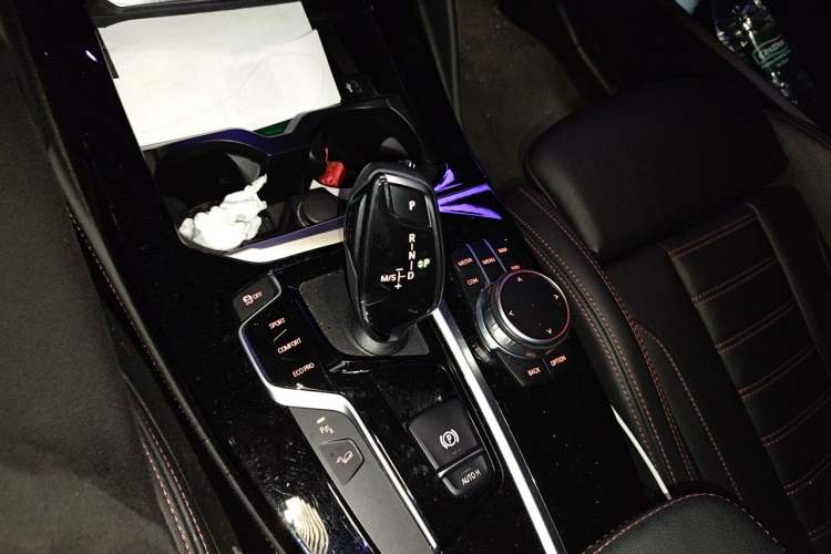 Used BMW X4 2021 xDrive 25i M Sport Package Gear Lever