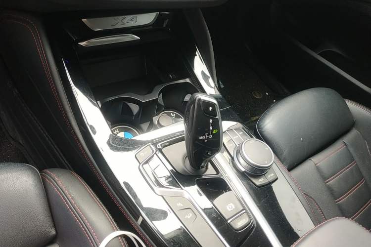Used BMW X4 2021 xDrive 25i M Sport Package Gear Lever
