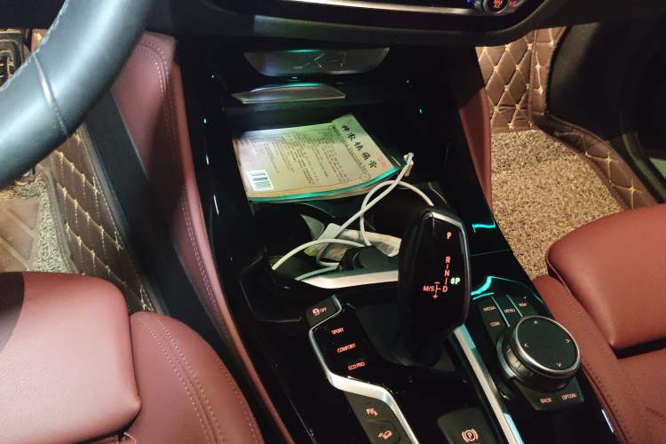 Used BMW X4 2021 xDrive 25i M Sport Package Gear Lever