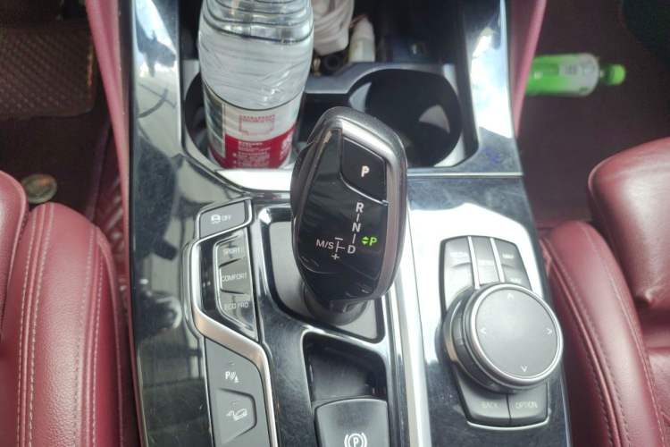 Used BMW X4 2021 xDrive 25i M Sport Package Gear Lever