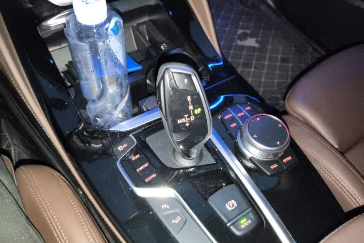 Used BMW X4 2021 Restyled xDrive 25i M Sport Package Gear Lever