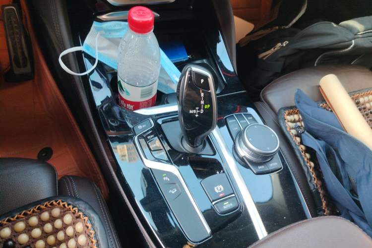 Used BMW X4 2021 Restyled xDrive 25i M Sport Package Gear Lever