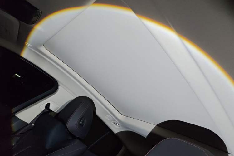 Used BMW X4 2021 xDrive 25i M Sport Package Headliner