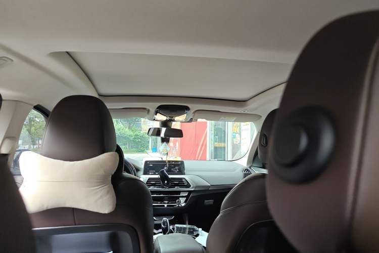 Used BMW X4 2021 xDrive 25i M Sport Package Headliner